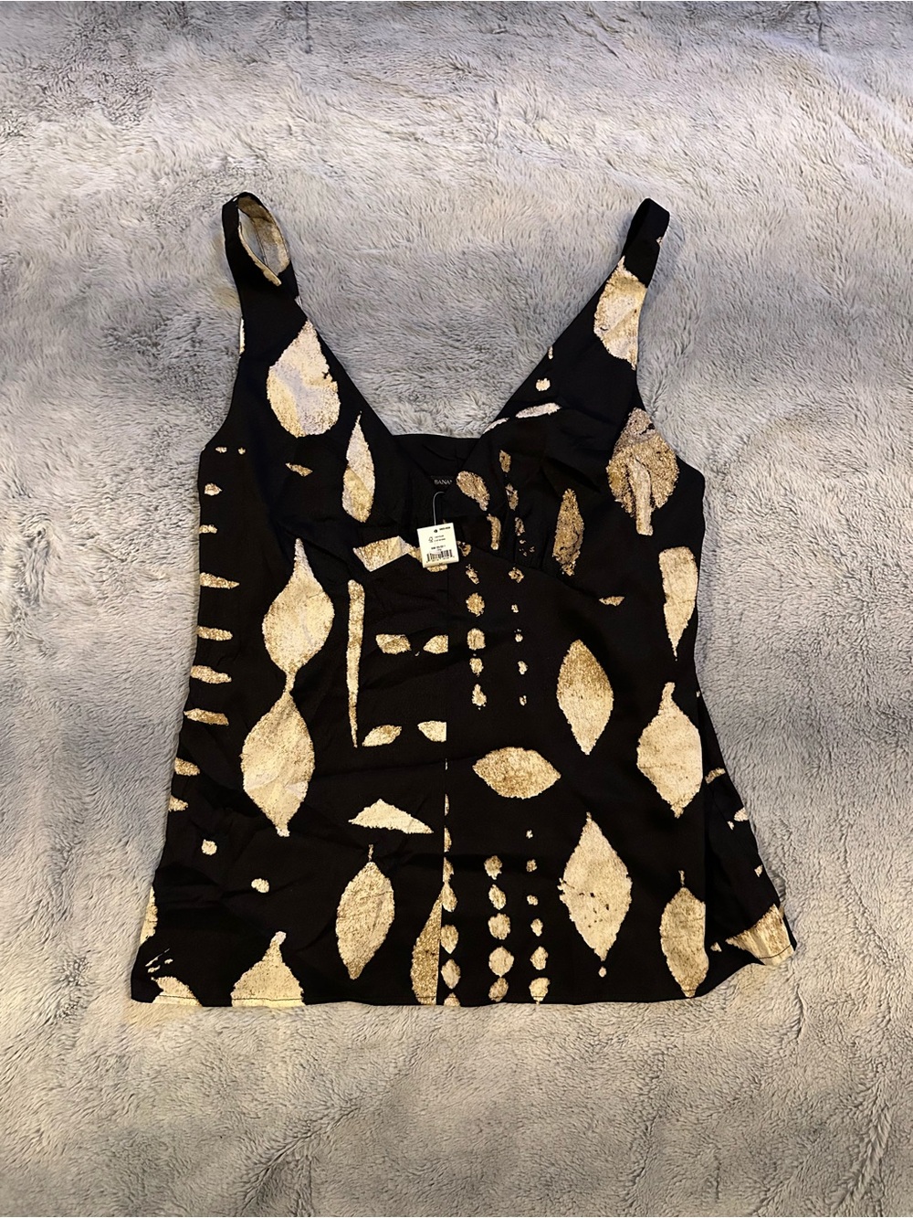 Banana Republic Black Camisole with Gold Print NWT Size M